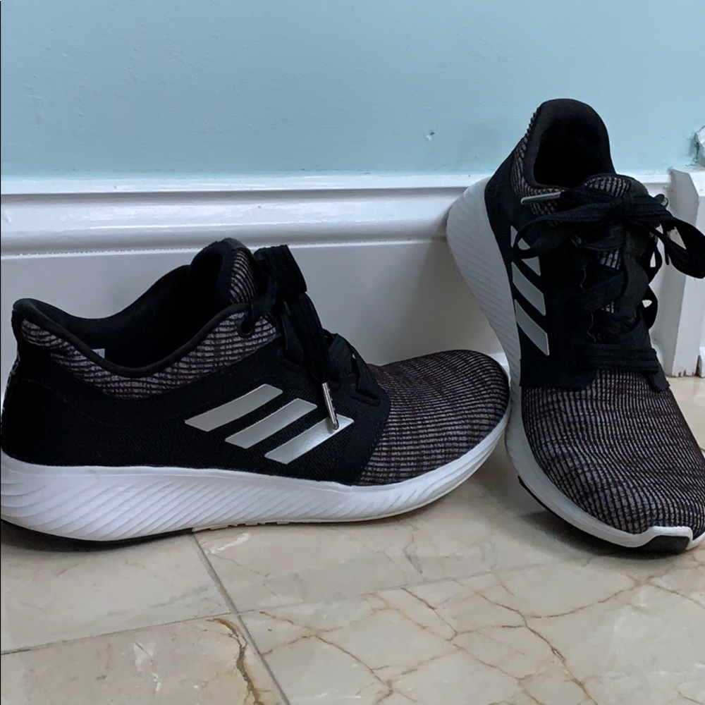 Adidas edge lux size 8